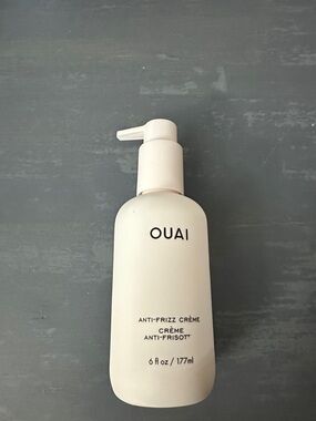 OUAI Anti-Frizz Crème in Off-White Pump Bottle